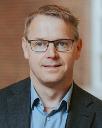 Porträtt Patrik Hjelm