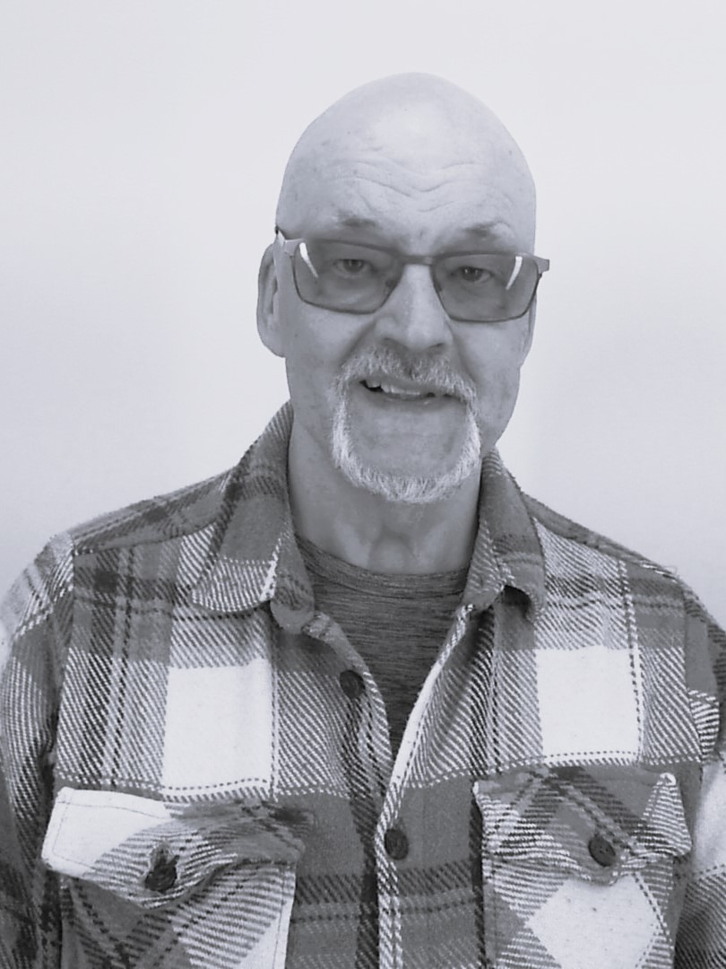 Porträttbild på Jonas Wanér (V)