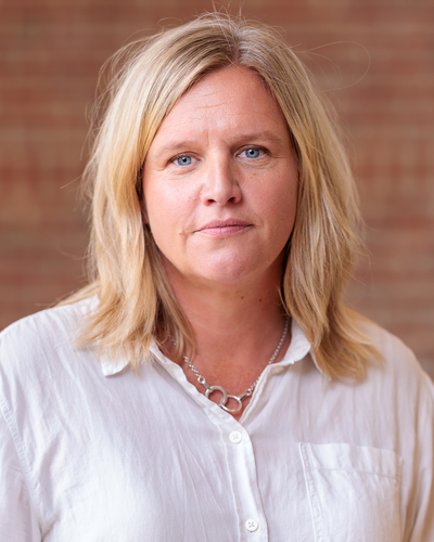 Porträttbild på Lina Tibbelin