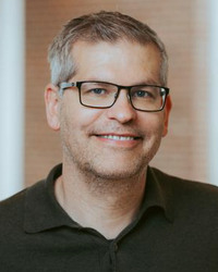 Porträtt Jonas Karlström